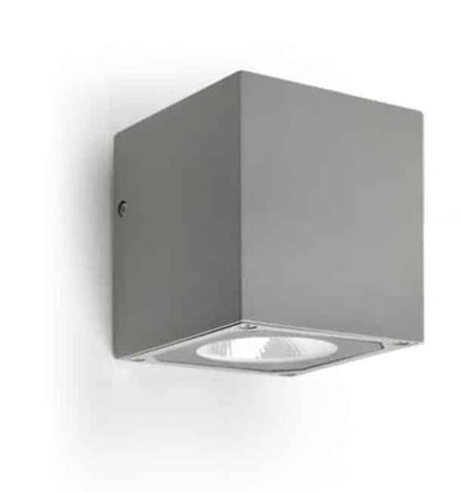 BOXER - Lampada a parete con sagomatura del fascio di emissione