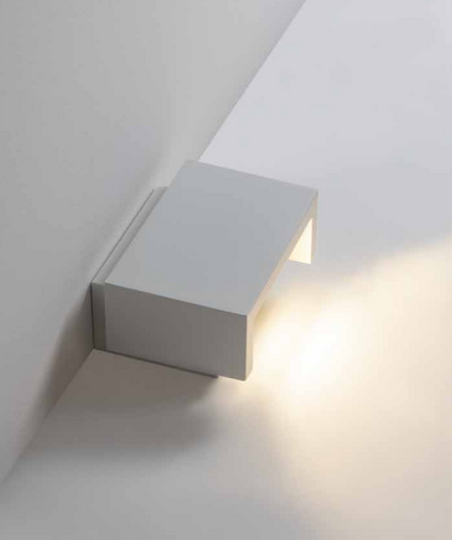 BRICK - Proiettore a terra o parete - Colori Grigio e Bianco