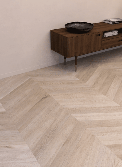 CLAP! 3D - Pavimento a posa immediata - Doga Spina Ungherese Eureka (Decoro Legno) 5,5x127x762mm