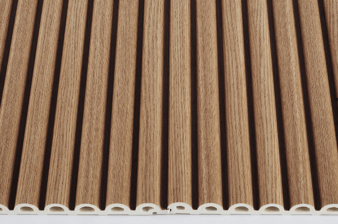 MOOVE.URBAN/Classic- Rivestimento a posa immediata - Finitura Teak - Doga Kintai 13x179x2800mm