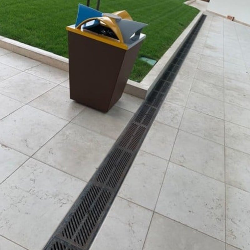 Taurus 200/75 Canaletta di scolo con bordo