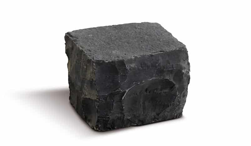 NERO ASSOLUTO - Cubetti in Pietra Naturale per Pavimentazione Esterna - Finitura a spacco